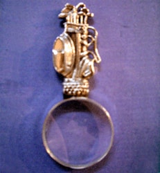 Magnifying Glass with Golf Bag Handle
